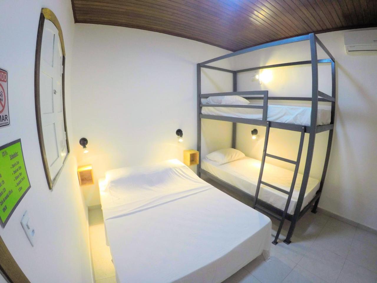 Hostel Da Milla Presidente Figueiredo Zewnętrze zdjęcie