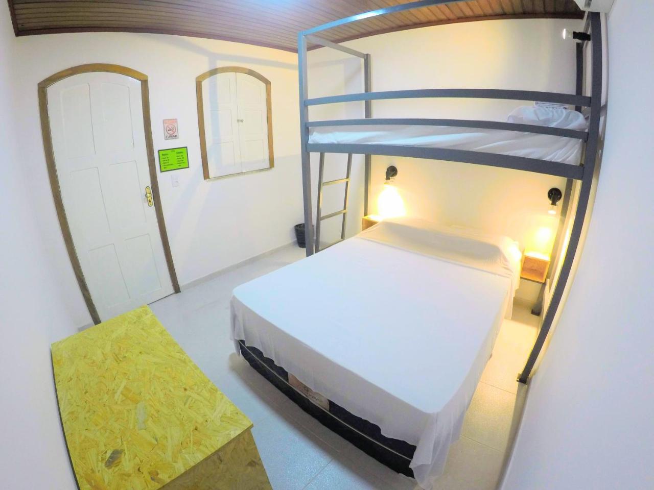Hostel Da Milla Presidente Figueiredo Zewnętrze zdjęcie
